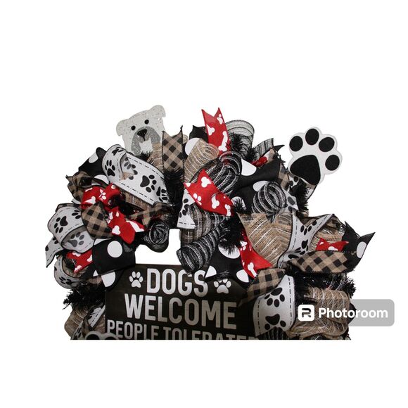 Dogs Welcome People Tolerated Front Door Wreath - Picture 4 of 5